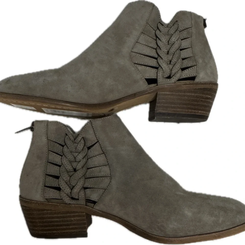 Vince Camuto Taupe Suede Braided Ankle Boots Womens 9 New